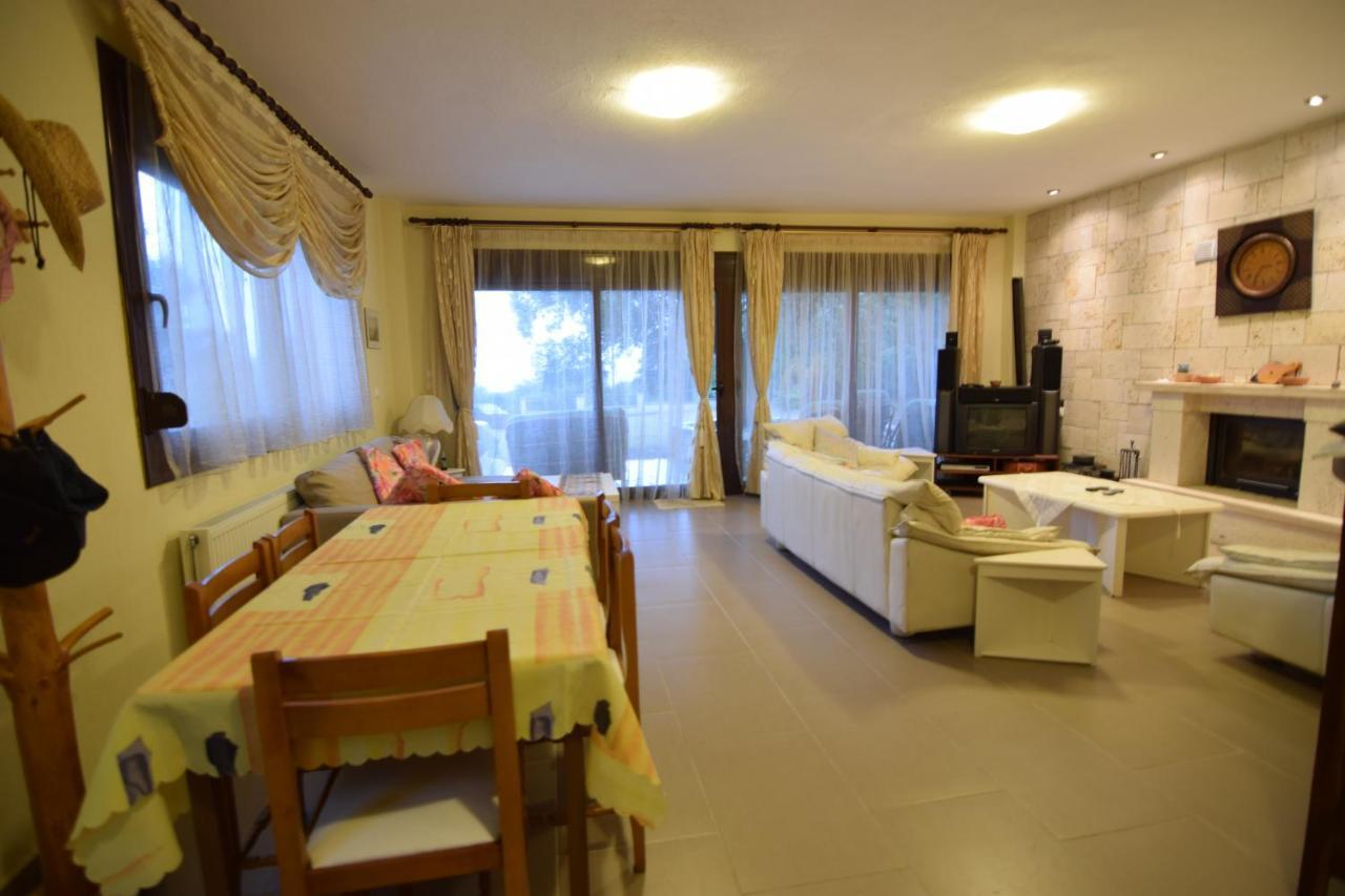Villa The Olive House Nea Skioni Camera foto